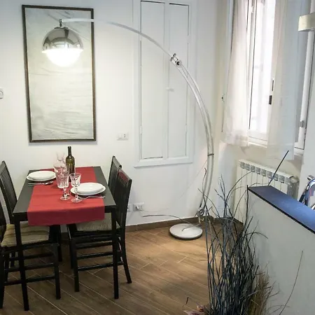 Campo De' Fiori Apartment